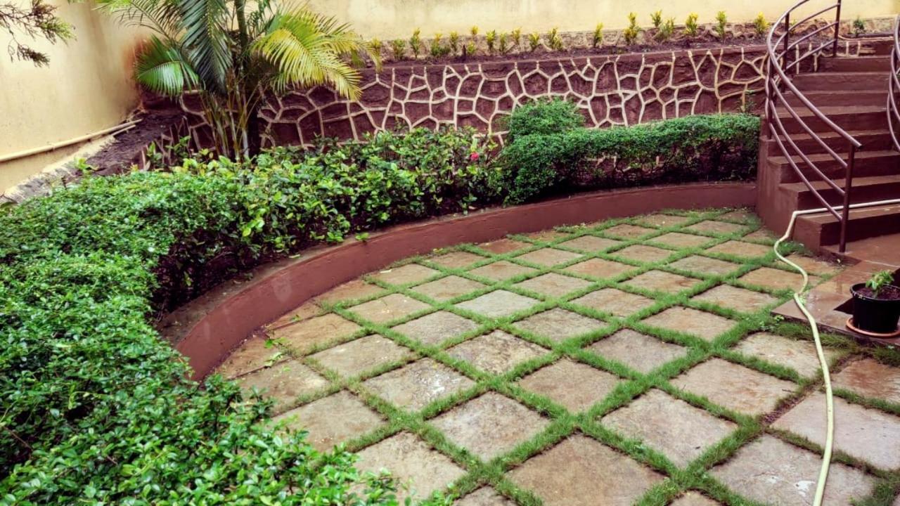 Karjat Villa Екстериор снимка