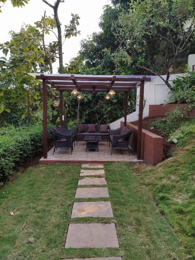 Karjat Villa Екстериор снимка