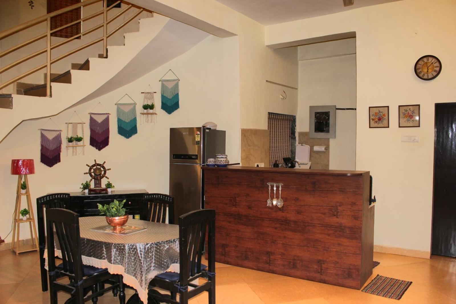 Karjat Villa Екстериор снимка
