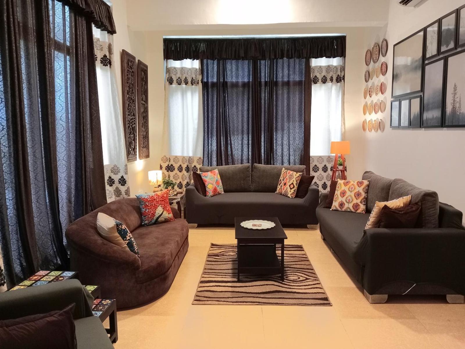 Karjat Villa Екстериор снимка