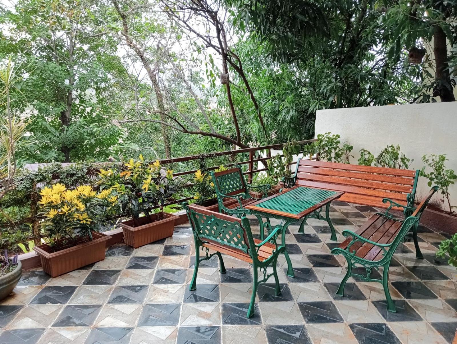 Karjat Villa Екстериор снимка