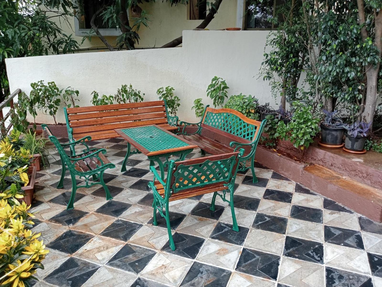 Karjat Villa Екстериор снимка